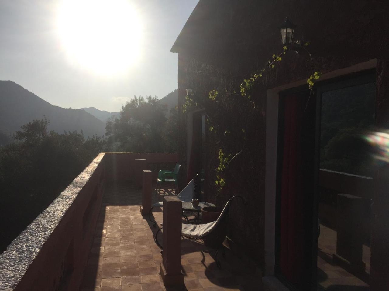 Chez Yahia, Au Coeur De L'Ourika Hotel Luaran gambar
